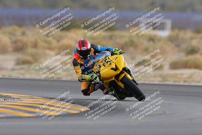 media/Dec-17-2022-SoCal Trackdays (Sat) [[224abd9271]]/Turn 16 (210pm)/